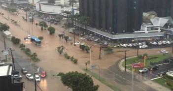 O bairro Renascença também registrou vários pontos de alagamento