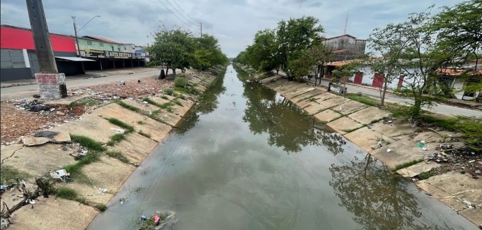 A Areinha é um exemplo da falta de planejamento para descarte correto